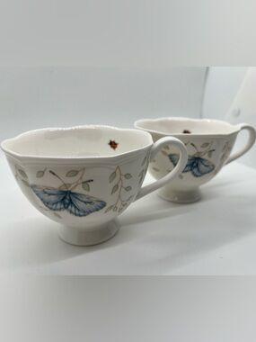 🦋 Set of 2 Lenox Butterfly Meadow Porcelain Teacups